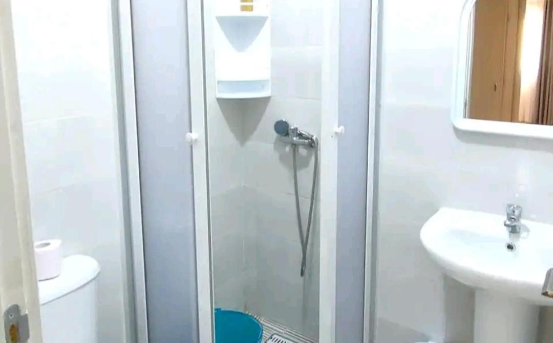 Nouvelle Appartement Climatise Pour Un Sejour De Top Tangier Bagian luar foto